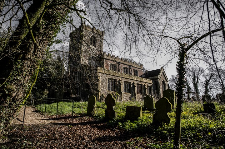 0Z1A2328ALL SAINTS b