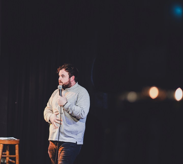 _Z1A4798GIGGLESLIVE b