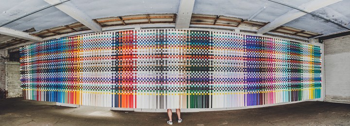 PAPER CITY MADE THOUGHT THE FABRIC OF HULL