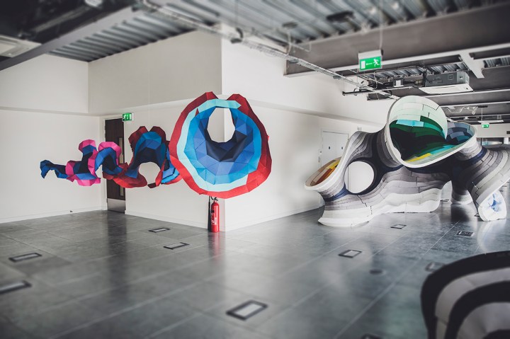 PAPER CITY HULL C4DI