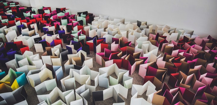 PAPER CITY HULL PAPER STAR DISPLAY JACQUELINE PONCELET ISLAND LIFE