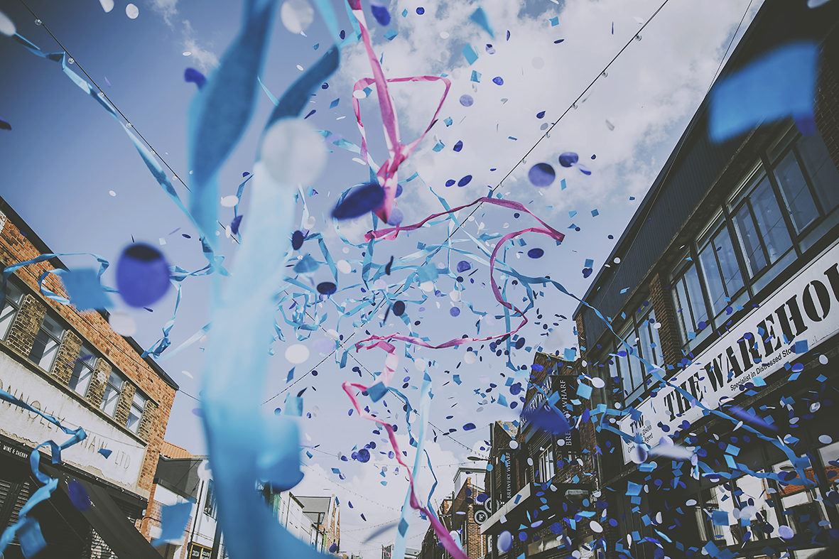 THE MESS OF A MERRY URBAN MESS LES VERNISSEURS FREEDOM FESTIVAL 2017