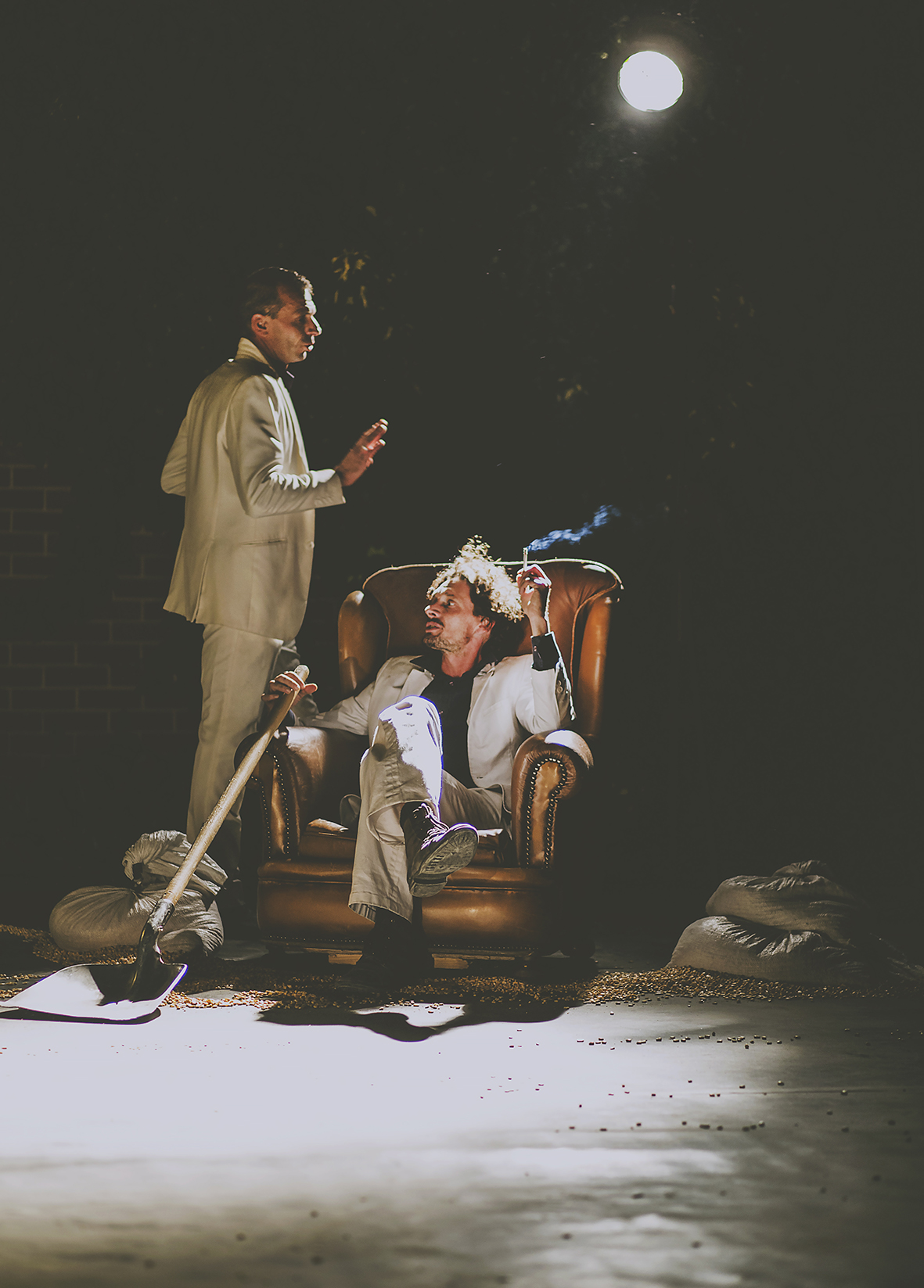 MAN SAT ON THE CHAIR THE BAINA TRAMPA FRITZ FALLEN LA COLLECTIF G BISTAKI FREEDOM FESTIVAL 2017