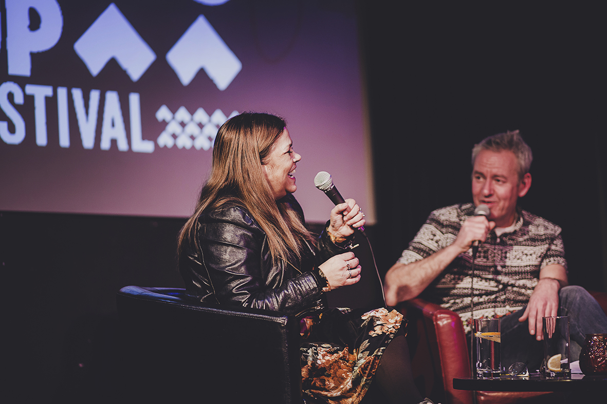 _Z1A4386HEADSUPINTRO b