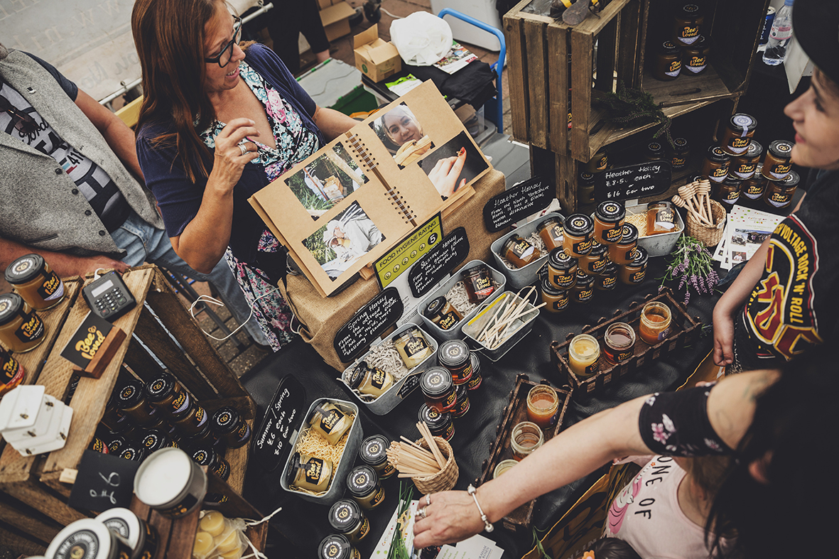 _Z1A6525ITSNOTTOOLATESAT b