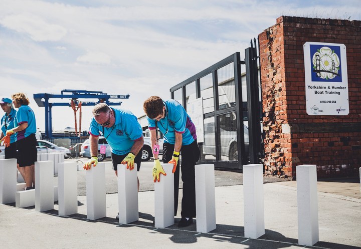 _Z1A6668ITSNOTTOOLATESAT b