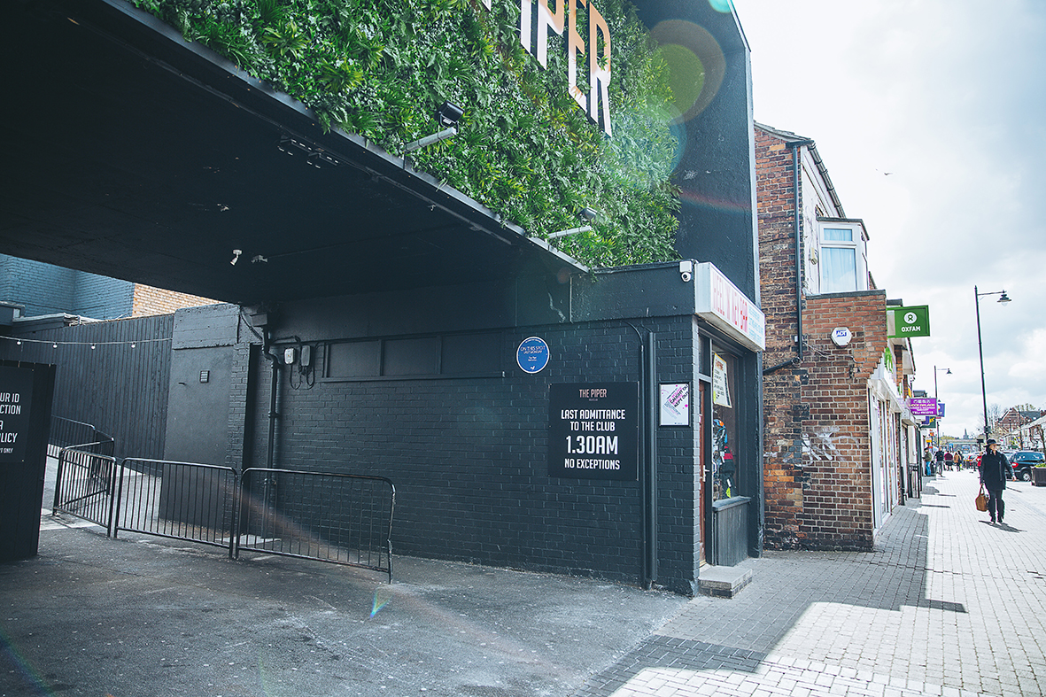 _Z1A0608ALTERNATIVEHERITAGEDRUNKANIMAL b