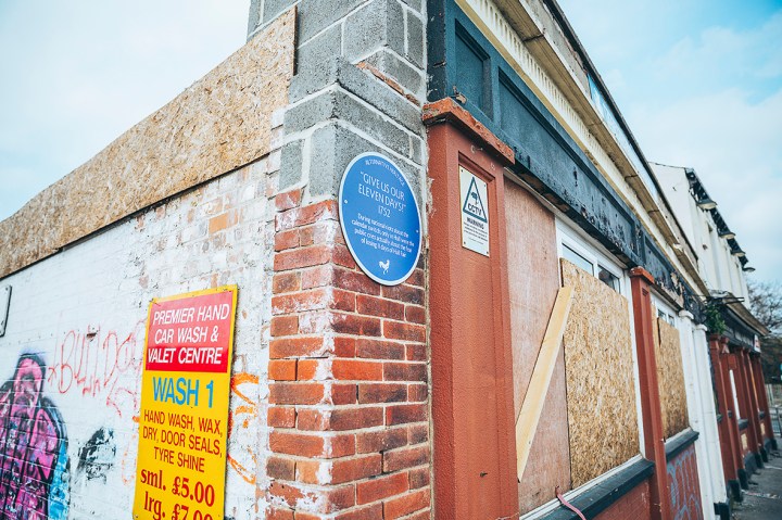 _Z1A0645ALTERNATIVEHERITAGEDRUNKANIMAL b