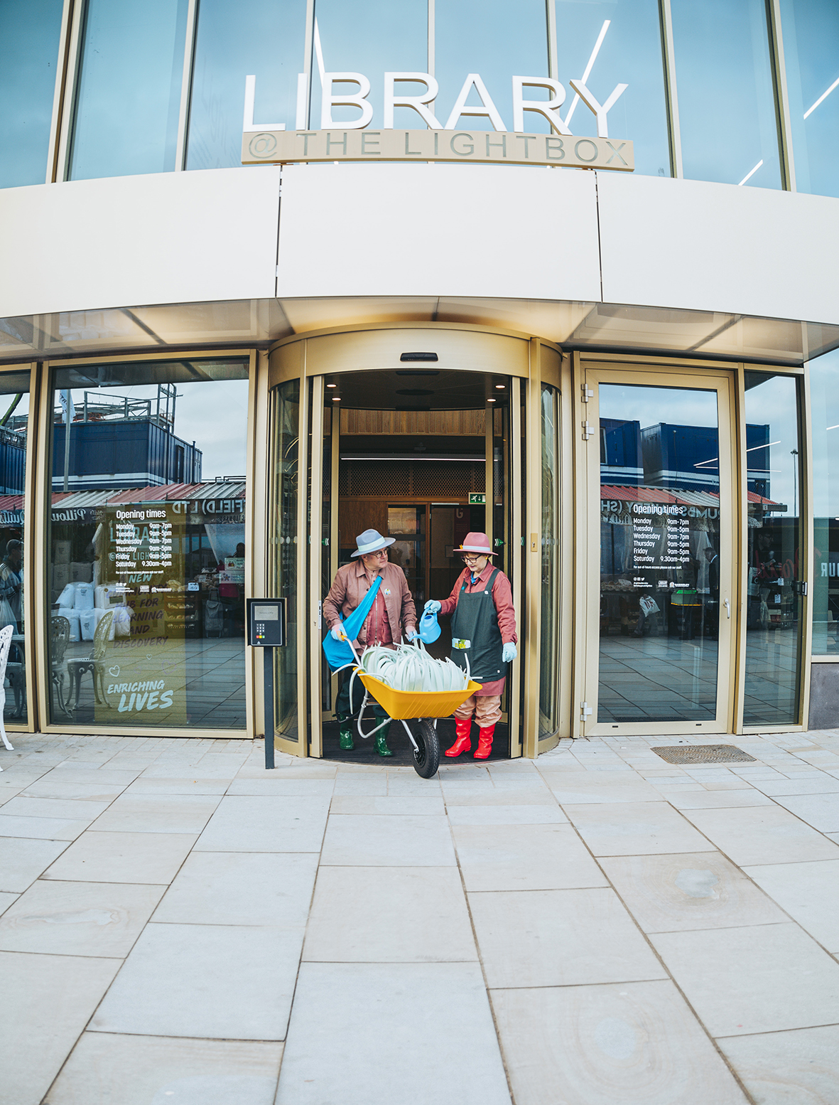 0Z1A3300THEHERD SLIME BARNSLEY b